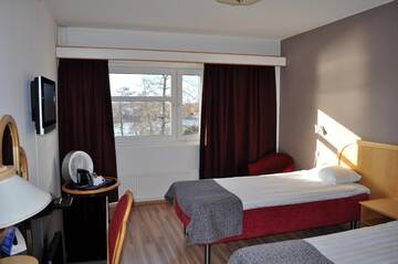 Двухместный номер с 2 отдельными кроватями в Отеле Finlandia Hotel Aquarius